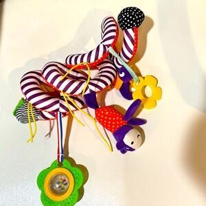 5/$25 deal - Hanging baby toy